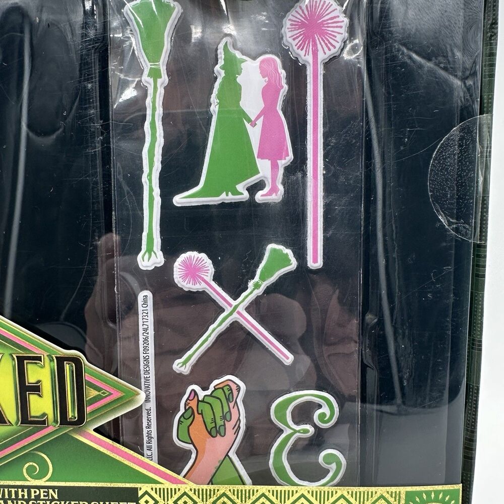 WICKED MOVIE GIFT 2024 - JOURNAL (40 SHEETS) SET WITH PEN (CHANGES),  & STICKERS - Picture 7 of 7